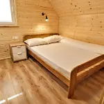 Amber Letniskowe 山林小屋 鲁比亚托沃