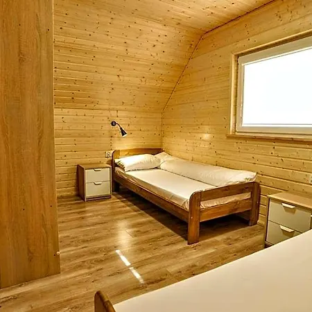 Amber Letniskowe Lodge *