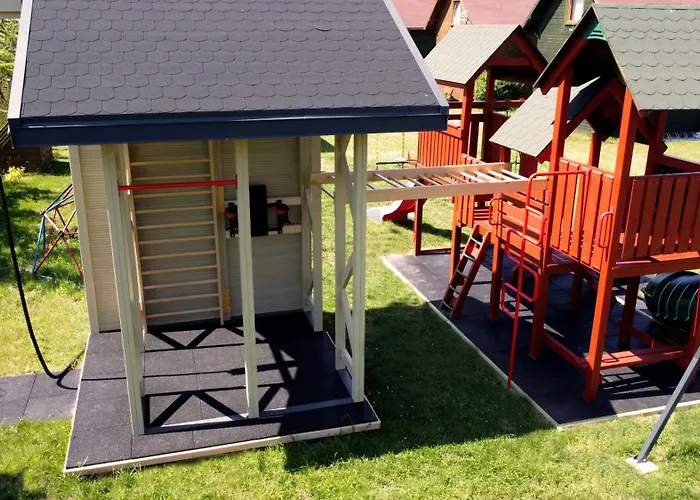 Amber Letniskowe Alojamento de Turismo Selvagem Lubiatowo (Pomerania)