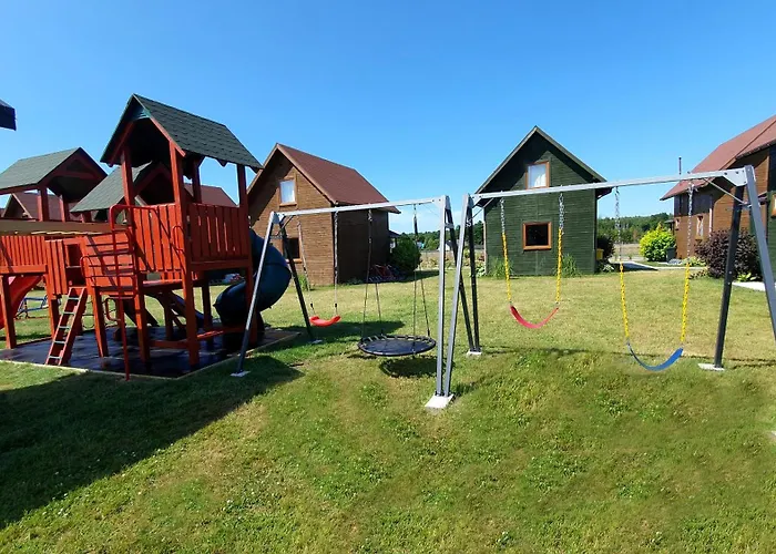 Alojamento de Turismo Selvagem Amber Letniskowe Lubiatowo (Pomerania)