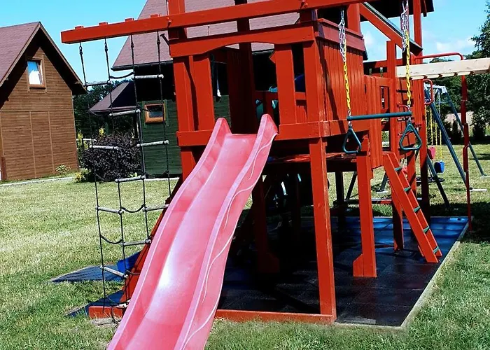 Alojamento de Turismo Selvagem Amber Letniskowe Lubiatowo (Pomerania)